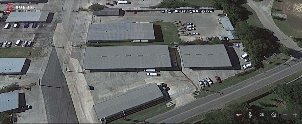 141 Industrial Dr, Boerne, TX à louer - Photo de l’immeuble – Image 2 sur 15