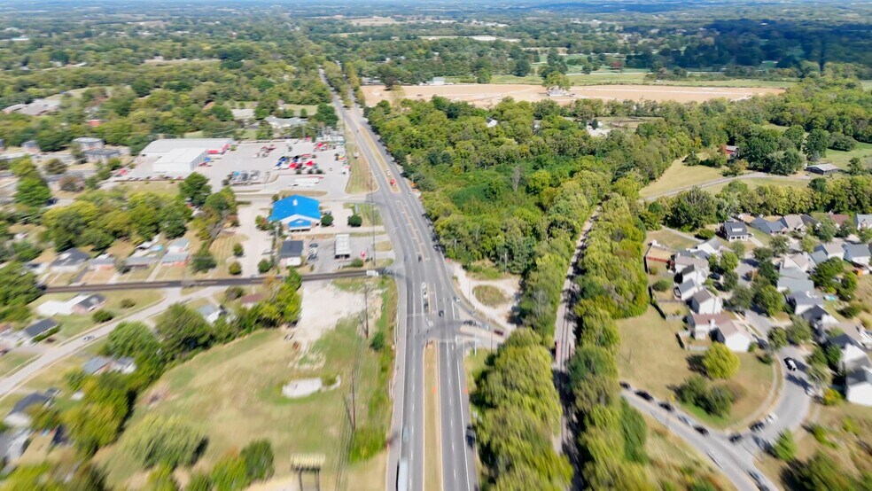 2324 Paris Pike, Lexington, KY à vendre - Vidéo sur l’annonce professionnelle – Image 2 sur 18