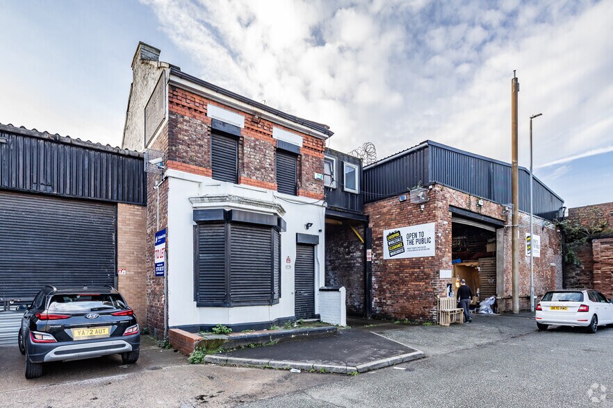 2-10 St Johns Rd, Bootle à louer - Photo de l’immeuble – Image 2 sur 4