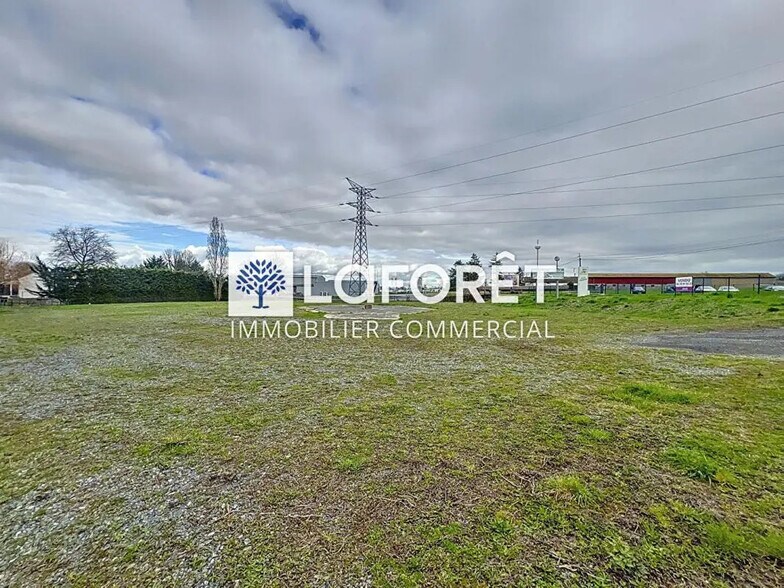Terrain dans Argentonnay à vendre - Photo de l’immeuble – Image 3 sur 4