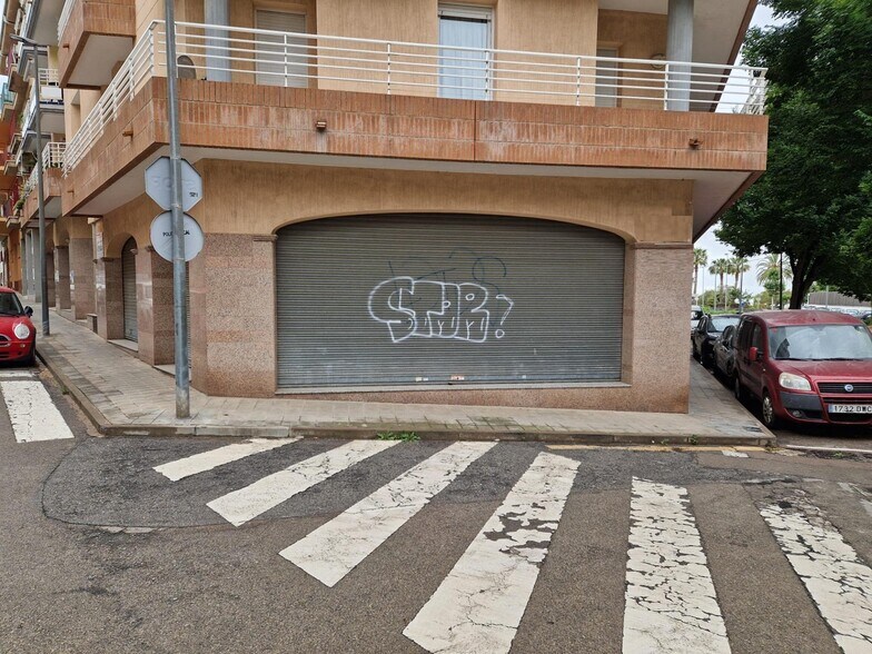 Immeuble residentiel dans Roses, Gerona à vendre - Photo de l’immeuble – Image 2 sur 4