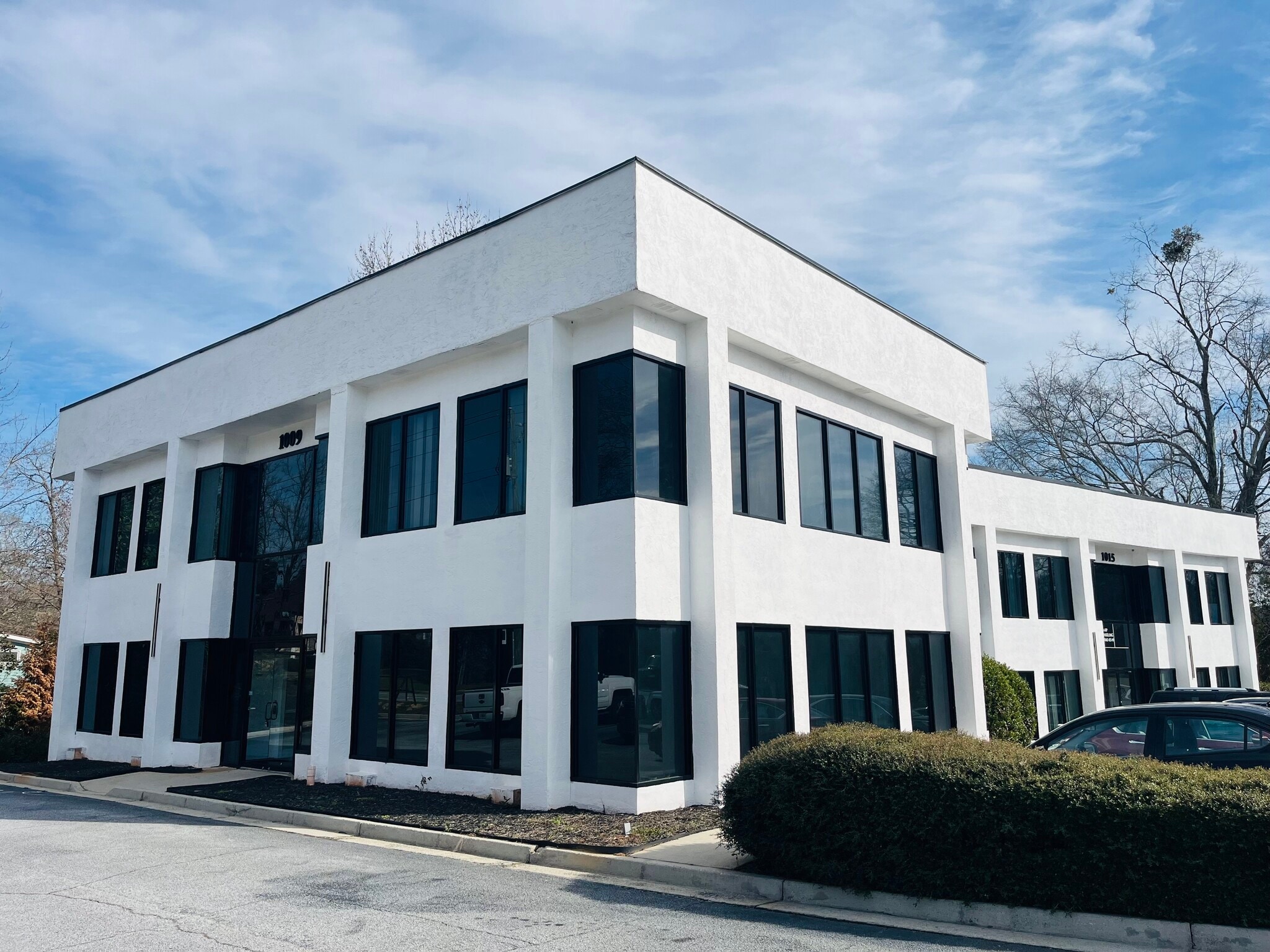 1009 Milstead Ave, Conyers, GA à louer Photo principale– Image 1 sur 5