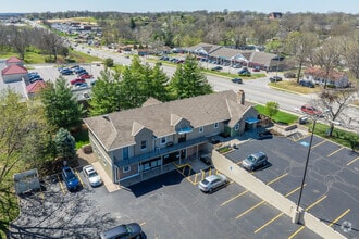 2601 NE Kendallwood Pky, Gladstone, MO - Vue aérienne  vue de carte