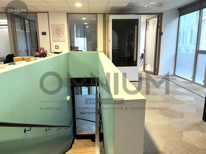 Bureau dans Lyon à louer - Photo de l’immeuble – Image 3 sur 6