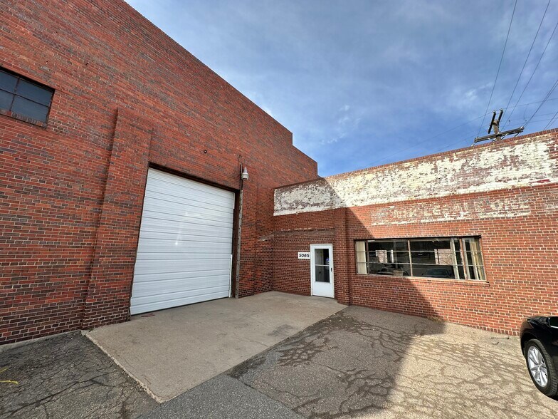 5065 Colorado Blvd, Denver, CO à vendre - Photo principale – Image 1 sur 6