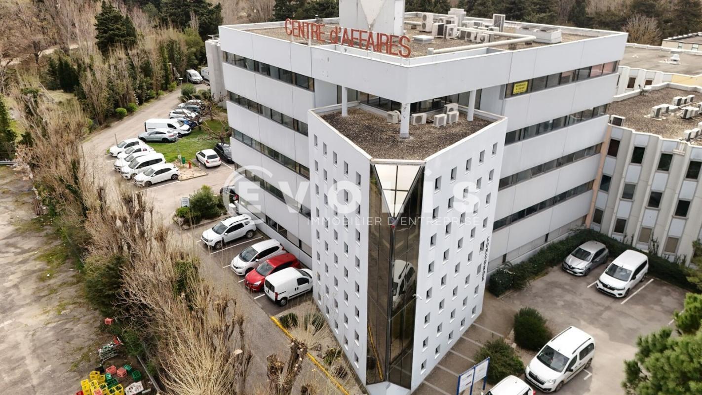 345 Rue Pierre Seghers, Avignon à louer Photo de l’immeuble– Image 1 sur 11
