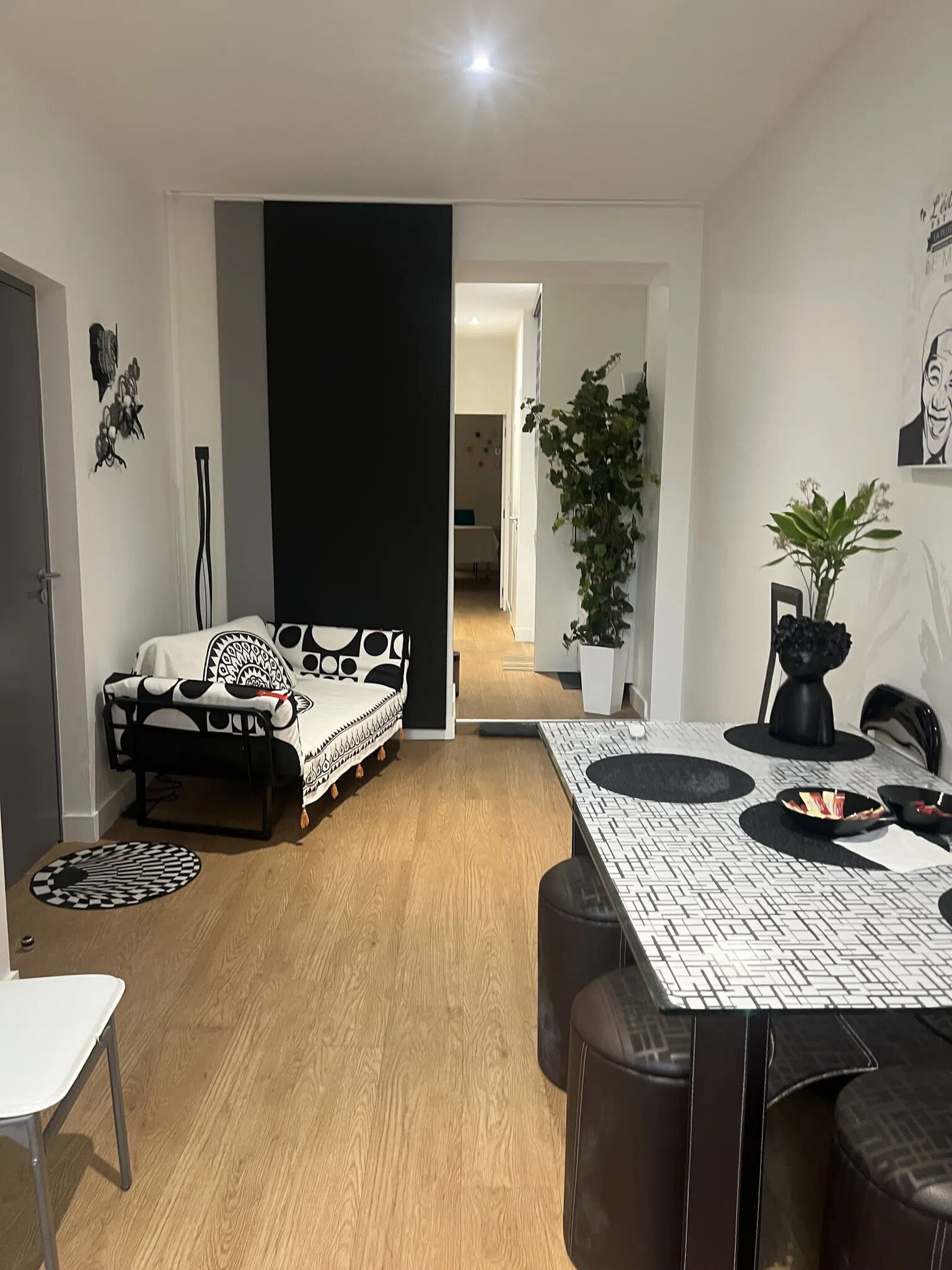 8 Rue Dabadie, Bordeaux à louer Photo de l’immeuble– Image 1 sur 8