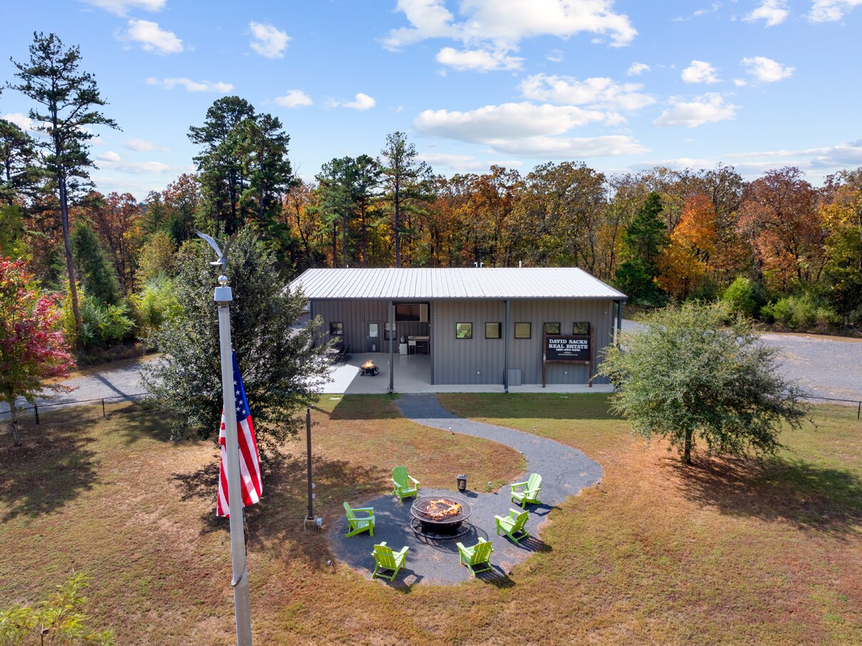 115 Post Oak Rd, Broken Bow, OK à vendre Photo principale– Image 1 sur 12