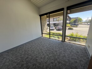 9320 Baseline Rd, Rancho Cucamonga, CA à louer Photo intérieure– Image 2 sur 4