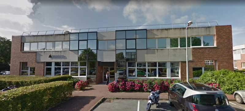 Bureau dans Bièvres à louer - Photo de l’immeuble – Image 1 sur 6