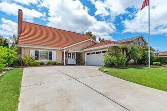 Plus de détails pour 23672 Cavanaugh Rd, Lake Forest, CA - Santé à vendre