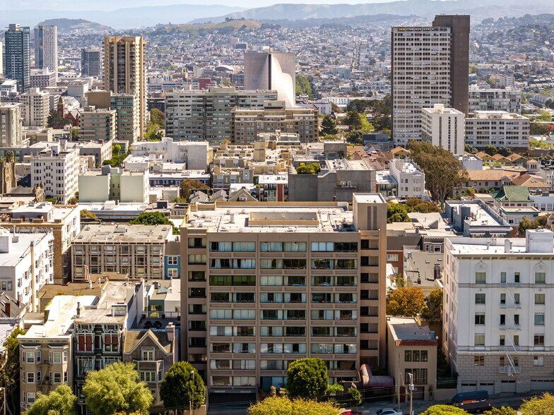 2055 Sacramento St, San Francisco, CA à vendre - Photo de l’immeuble – Image 2 sur 13