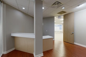 15425 North Fwy, Houston, TX à louer Numérisation 3D Matterport– Image 1 sur 8