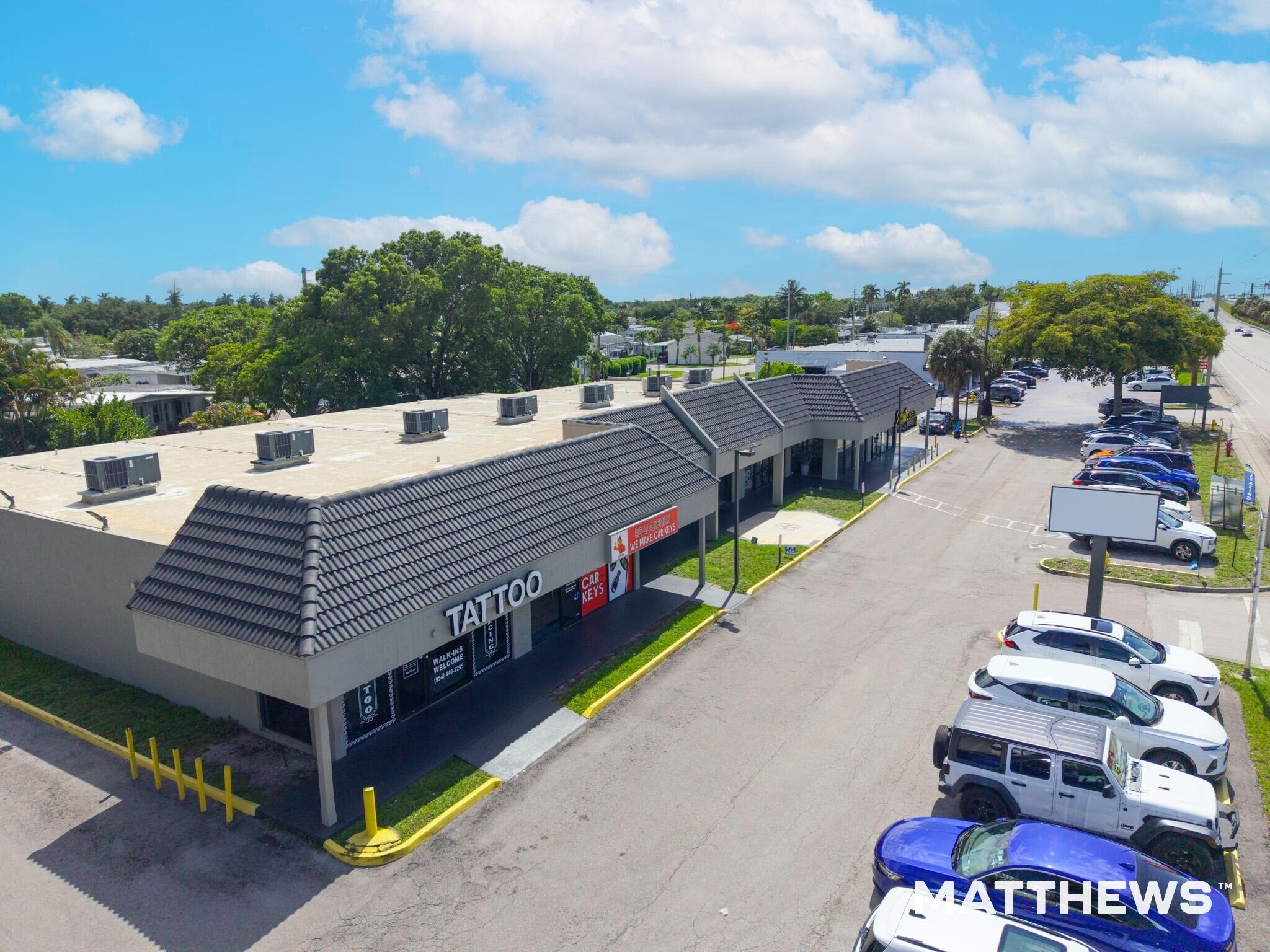 8230-8242 W State Road 84, Davie, FL à louer Photo de l’immeuble– Image 1 sur 4