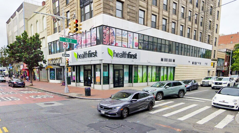 161-21 Jamaica Ave, Jamaica, NY à louer Photo de l’immeuble– Image 1 sur 5