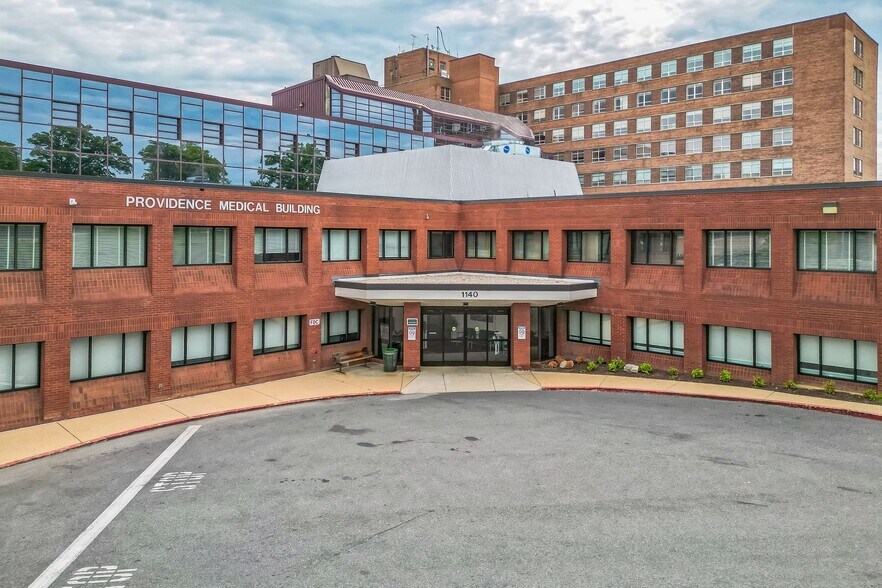 1140 Varnum St NE, Washington, DC à louer - Photo de l’immeuble – Image 2 sur 22