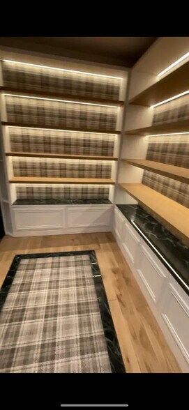 Local commercial dans Paris à louer - Photo intérieure – Image 3 sur 3