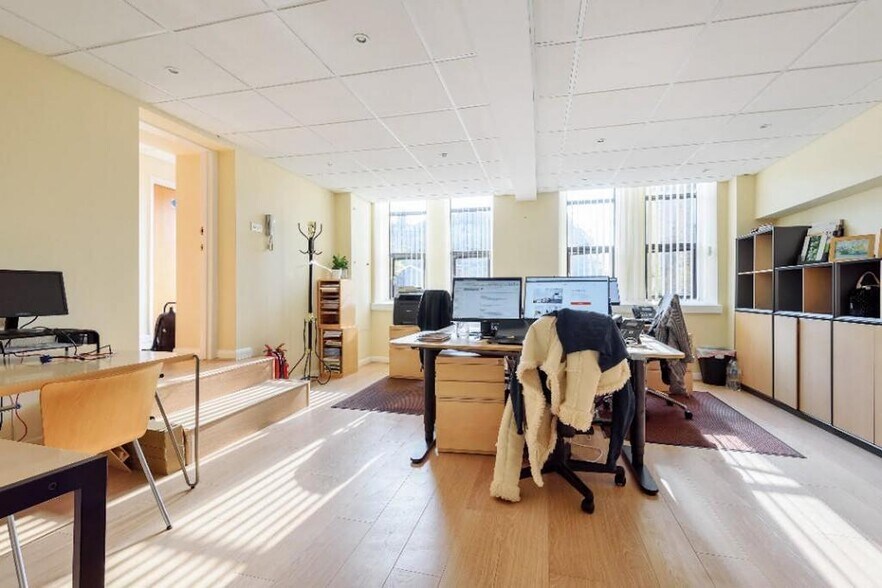 32-34 Byron Hill Rd, Harrow à vendre - Photo de l’immeuble – Image 3 sur 14