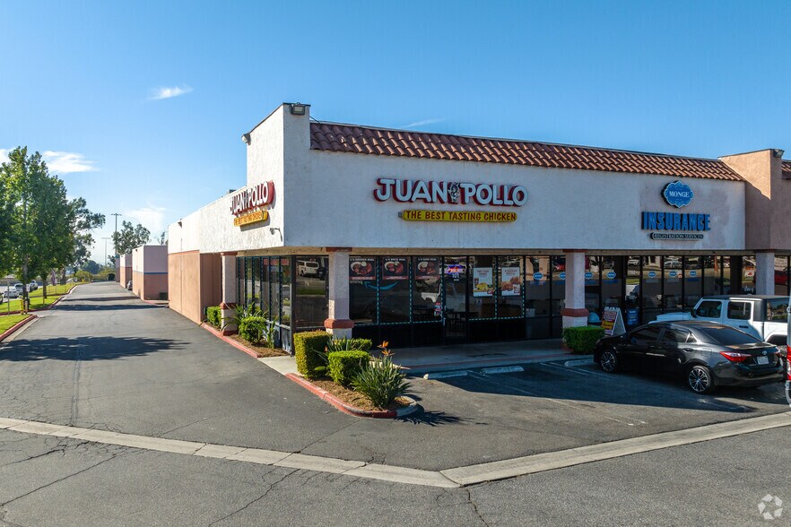 993 W Valley Blvd, Bloomington, CA à louer - Photo de l’immeuble – Image 3 sur 15
