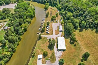 Plus de détails pour 1 Greenwood Ln, Clarksville, PA - Logement à vendre