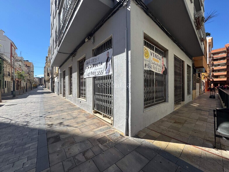 Local commercial dans Gandia, Valencia à louer - Photo de l’immeuble – Image 2 sur 31