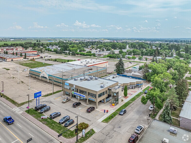 9835 104 St, Fort Saskatchewan, AB à louer - Aérien – Image 2 sur 6