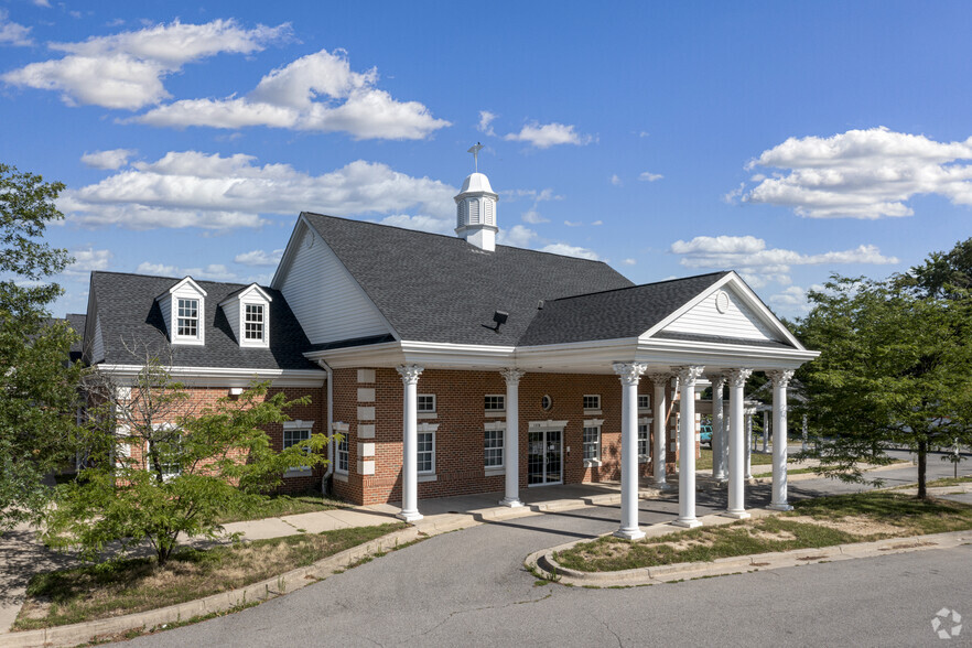 11360 Pembrooke Sq, Waldorf, MD à louer - Photo de l’immeuble – Image 1 sur 62