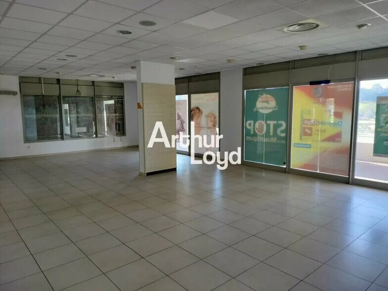 Local commercial dans SOPHIA ANTIPOLIS à louer - Photo intérieure – Image 1 sur 5