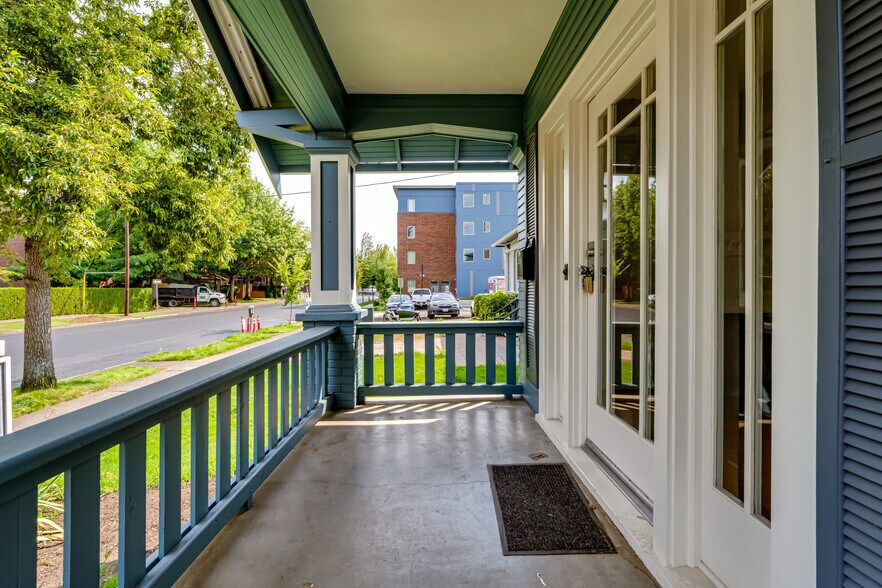 280 W 11th Ave, Eugene, OR à vendre - Photo de l’immeuble – Image 2 sur 12