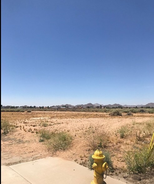 13886 Central Rd, Apple Valley, CA à louer - Photo de l’immeuble – Image 2 sur 8