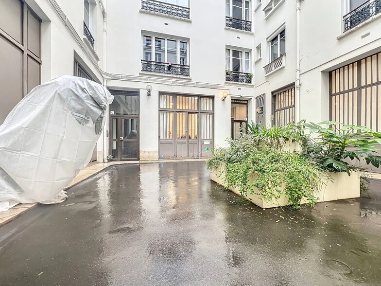 62 Rue Tiquetonne, Paris à vendre - Photo de l’immeuble – Image 2 sur 15