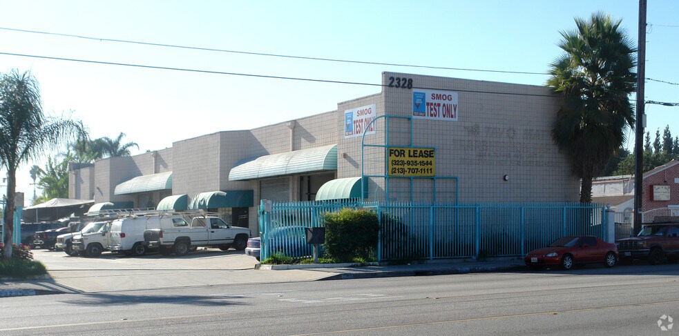 2328-2330 Durfee Ave, El Monte, CA à louer - Photo de l’immeuble – Image 3 sur 11