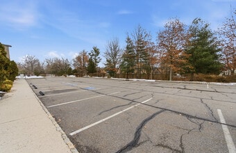 491 Amwell Rd, Hillsborough, NJ à louer Autre– Image 1 sur 13