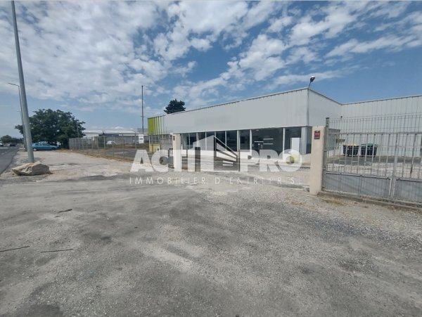 Industriel/Logistique dans Perpignan à vendre - Photo de l’immeuble – Image 1 sur 4