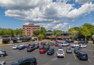Plus de détails pour MIXED-USE DESTINATION CENTER – à vendre, Rockford, IL