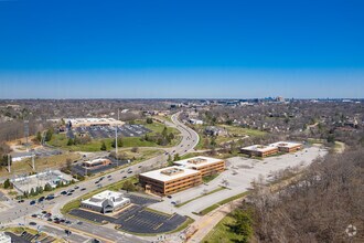 13545 Barrett Parkway Dr, Ballwin, MO - Vue aérienne vue de carte - Image1