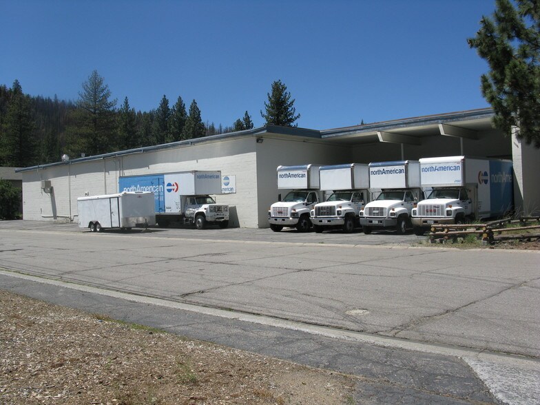 1606 Shop St, South Lake Tahoe, CA à louer - Photo de l’immeuble – Image 3 sur 9