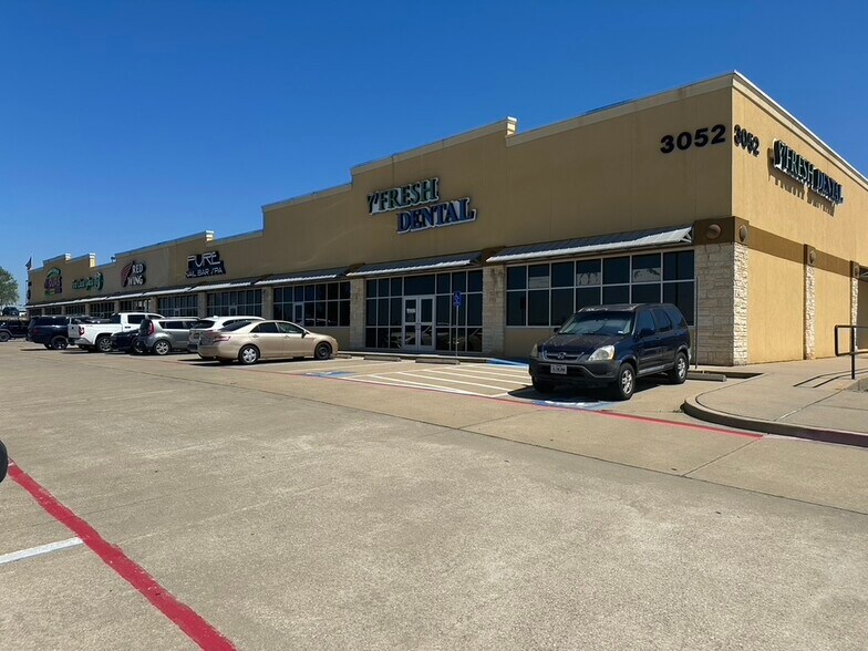 3052 N Eastman Rd, Longview, TX à louer - Photo de l’immeuble – Image 2 sur 11