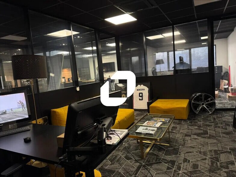 Local commercial dans Orvault à louer - Photo de l’immeuble – Image 3 sur 5