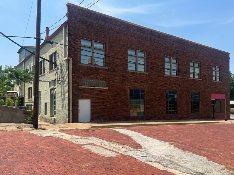 400 W Main St, Eastland, TX à vendre - Photo de l’immeuble – Image 3 sur 4