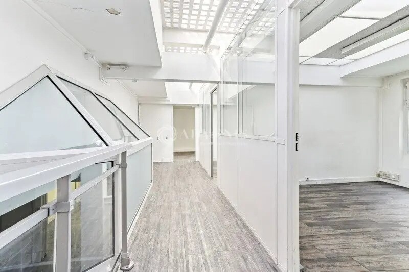 Bureau dans Paris à louer - Photo de l’immeuble – Image 3 sur 5
