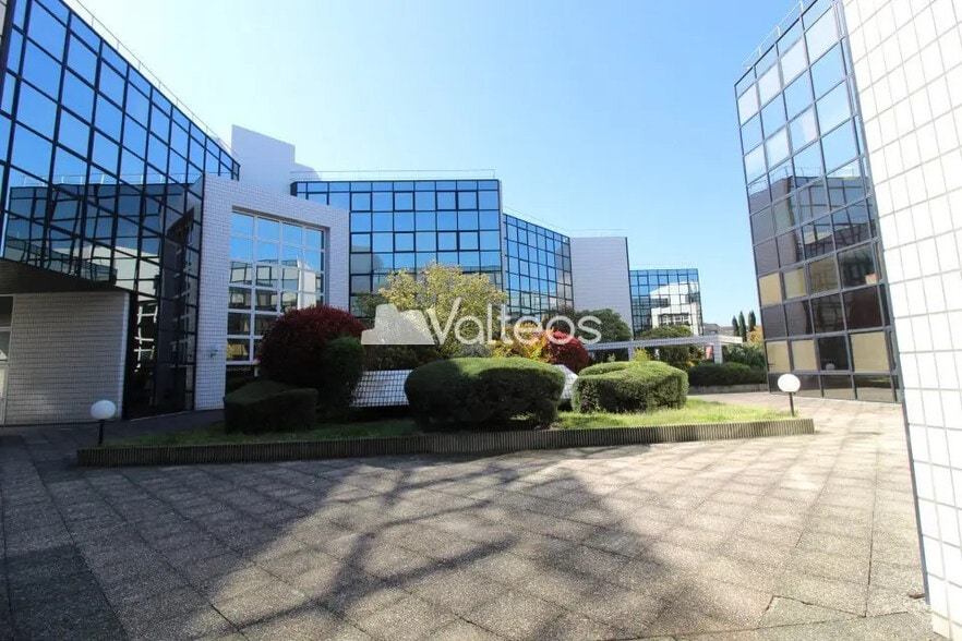 5 Avenue Albert Durand, Blagnac à vendre - Photo de l’immeuble – Image 1 sur 8