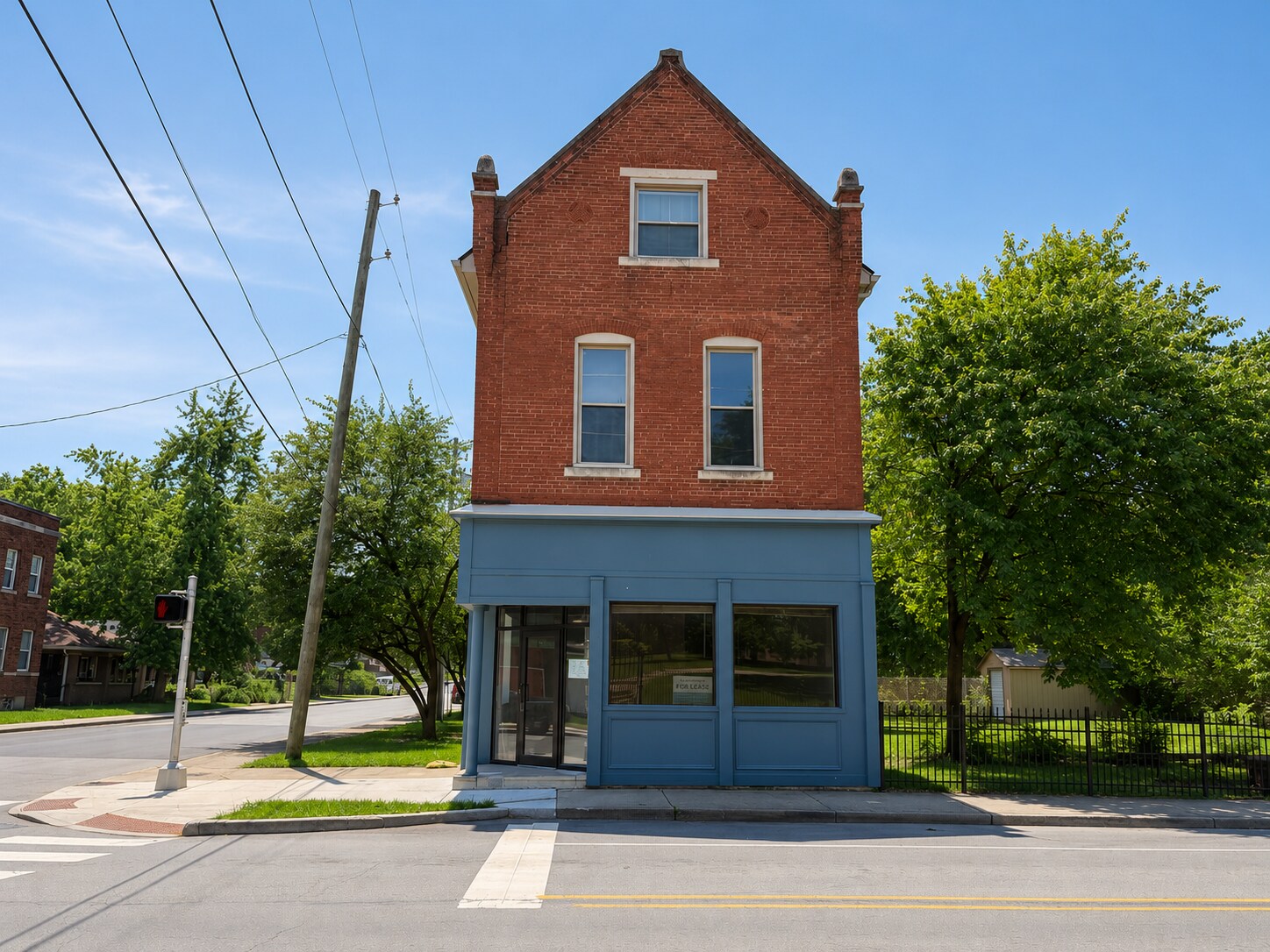 1641 E Michigan St, Indianapolis, IN à louer Photo de l’immeuble– Image 1 sur 7