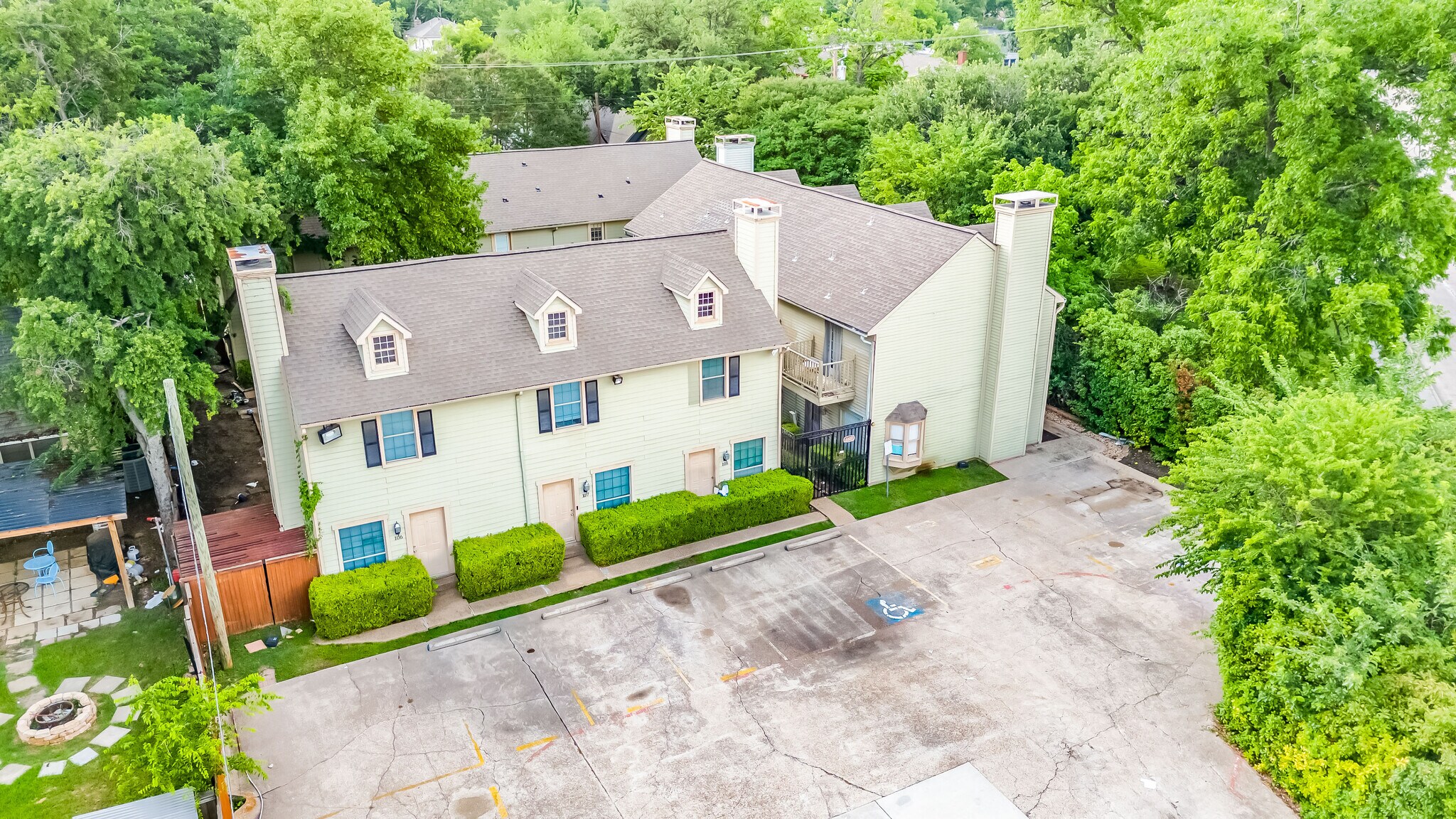 1221 Abrams Rd, Dallas, TX à vendre Photo principale– Image 1 sur 7