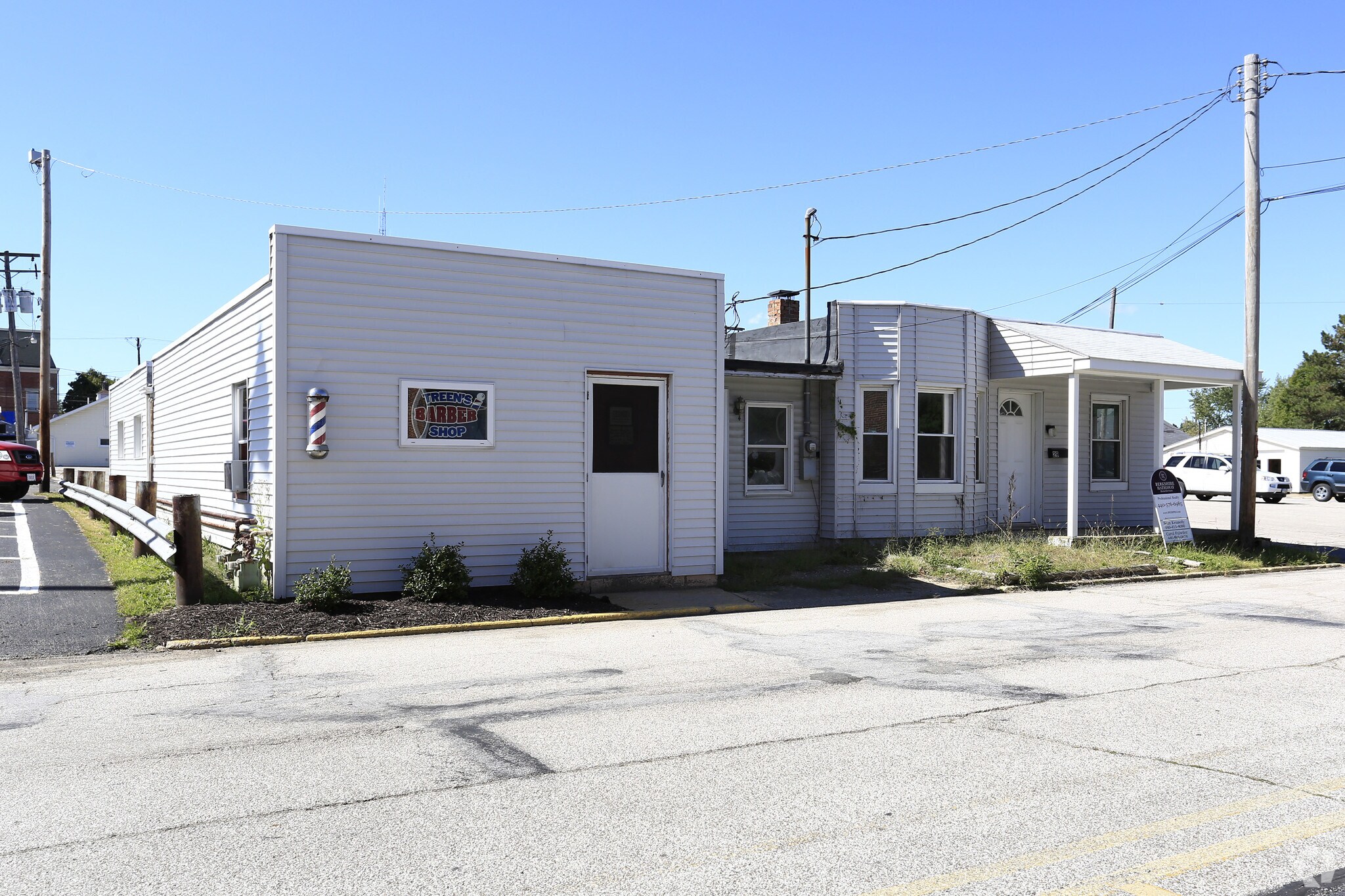29 Wall St, Jefferson, OH à vendre Photo principale– Image 1 sur 5
