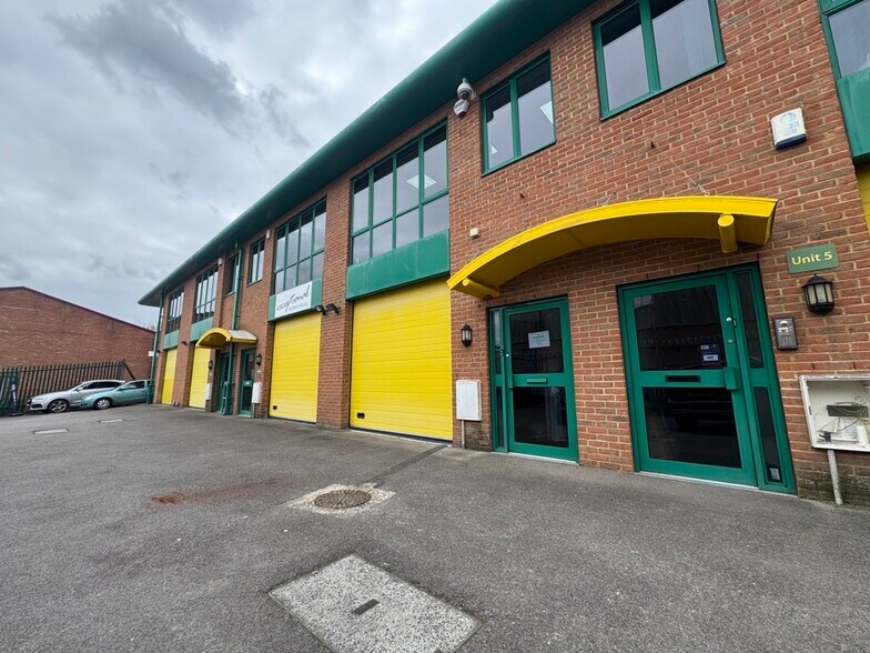 Cordwallis St, Maidenhead à louer - Photo de l’immeuble – Image 3 sur 3