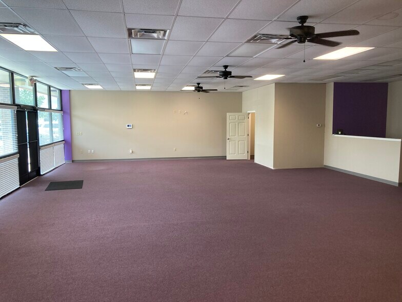 1074 Pedigo Way, Bowling Green, KY à louer - Photo de l’immeuble – Image 3 sur 15