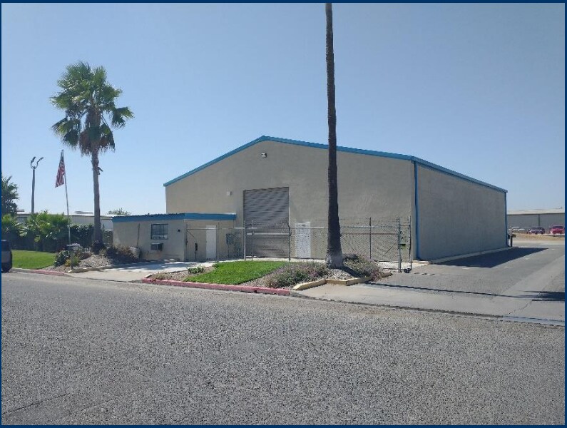 240 Airpark Rd, Atwater, CA à louer Photo de l’immeuble– Image 1 sur 2