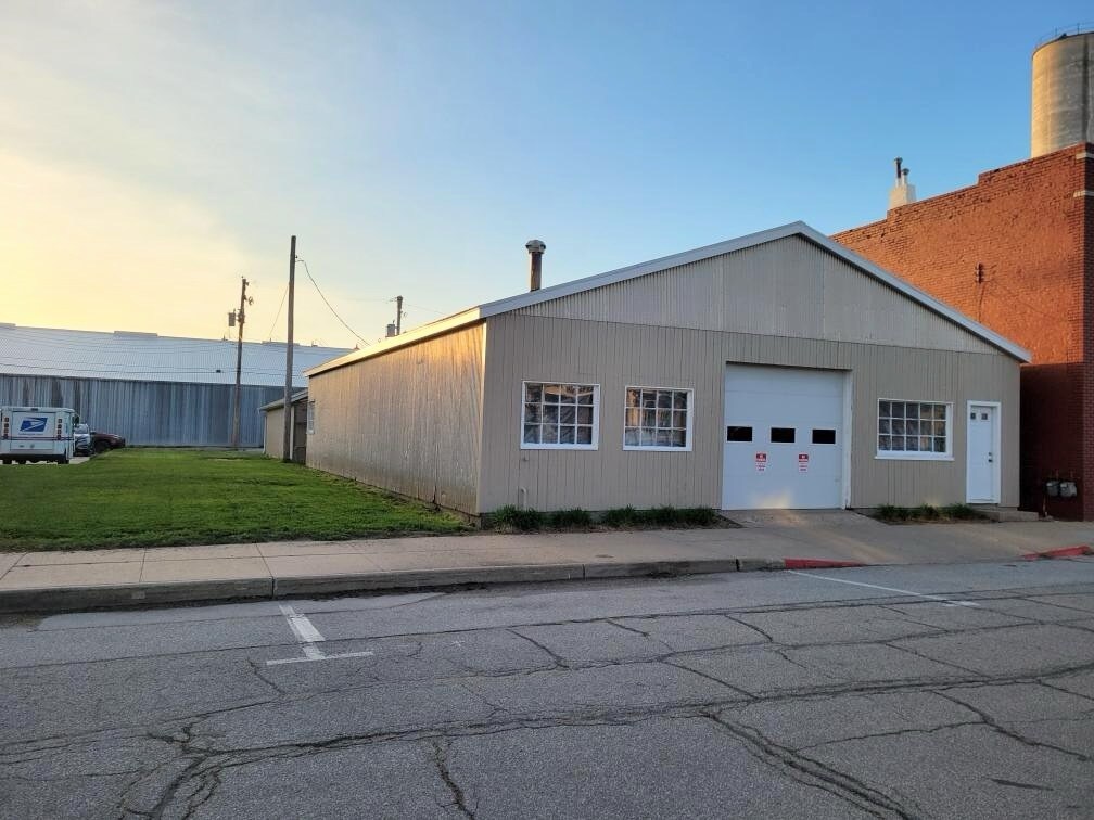 10830-10840 N 142nd St, Waverly, NE à vendre Photo de l’immeuble– Image 1 sur 4