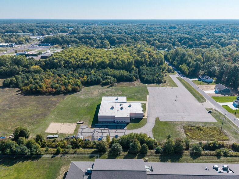 2620 McLaughlin Ave, Muskegon, MI à vendre - Photo de l’immeuble – Image 2 sur 14